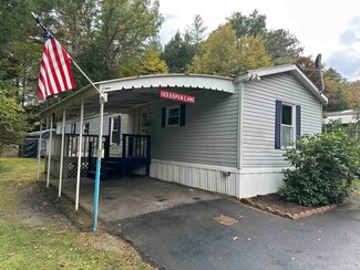 103 Aspen Ln, White River Junction, VT 05001