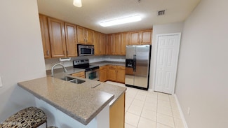 7053 Snowy Canyon Dr Unit 111, Jacksonville, FL 32256