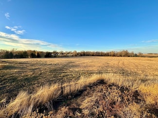 0 Lot 1 Vanderwerffs Addition, Armour, SD 57313