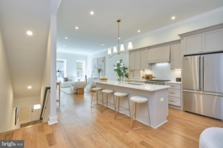 309 M St NW Unit B, Washington, DC 20001