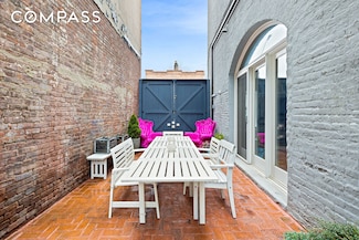 57 3rd St Unit 3, Carlgdns, NY 11231