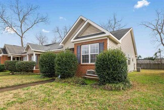 205 Northpointe Dr, Centerville, GA 31028