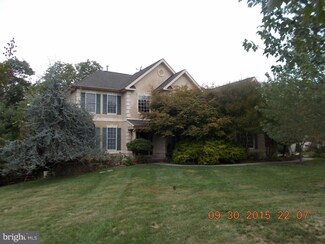 2516 Condor Dr, Norristown, PA 19403