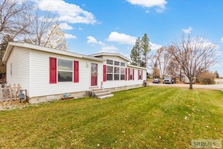 297 N Hanson Ave, Shelley, ID 83274