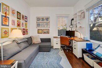 4613 38th St NW, Washington, DC 20016