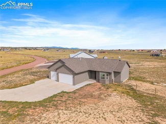 469 E Gentry Dr, Pueblo, CO 81007