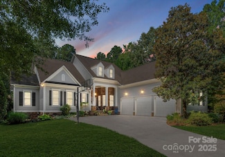 4536 Rustling Woods Dr, Denver, NC 28037
