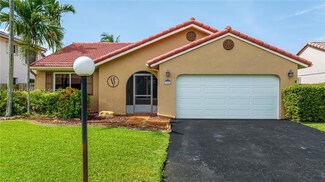 15582 Ravenswicke Manor, Davie, FL 33331