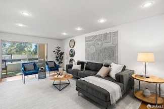 466 Crescent St Unit 114, Oakland, CA 94610