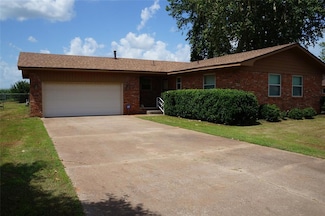 708 North St, Maysville, OK 73057