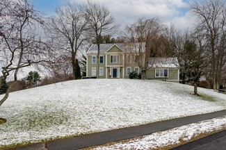 29 Thomas Newton Dr, Westborough, MA 01581