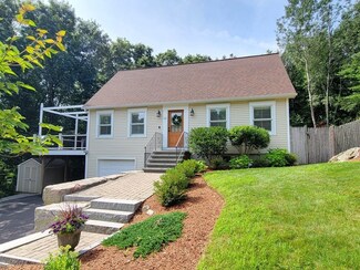 12 Boulder Hill Ln, Ashland, MA 01721