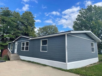 1851 Kensington Ct Unit 35, Des Moines, IA 50320