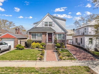 15911 29th Ave, Flushing, NY 11358