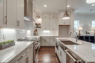 121B Lincoln Ct, Nashville, TN 37205