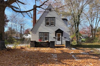 1641 Obrien St, South Bend, IN 46628