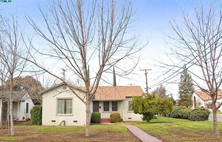 1300 W Kaweah Ave, Visalia, CA 93277