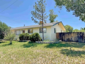 902 S Mesa Ave, Montrose, CO 81401