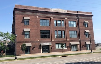 401 W Shoreline Dr Unit 235, Sandusky, OH 44870