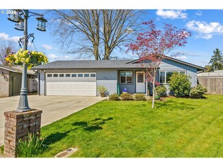 1370 Riggs St, Eugene, OR 97401