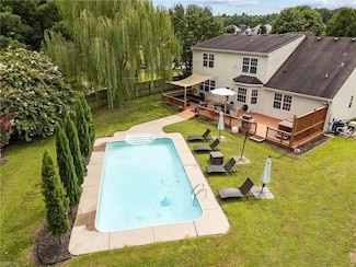 1849 Sunsprite Loop, Chesapeake, VA 23323