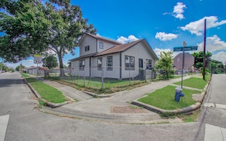 6701 Avenue E, Houston, TX 77011