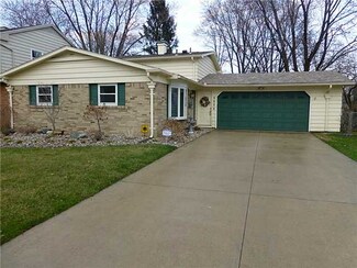 5858 Fleming Dr, Toledo, OH 43612