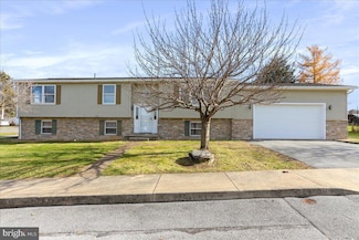 435 Scott Ave, Waynesboro, PA 17268