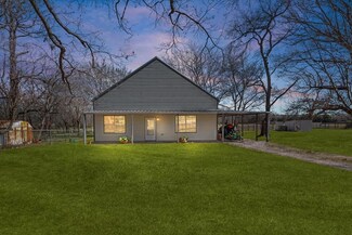 425 S Broadway St, Bells, TX 75414