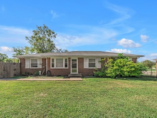 4 Gettysburg St, Clarksville, TN 37042