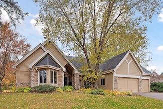 10509 Purdey Rd, Eden Prairie, MN 55347