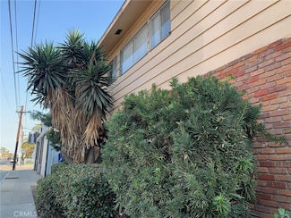 1280 E 4th St Unit 9, Long Beach, CA 90802