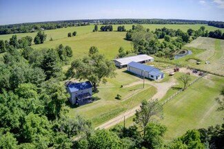 3331 Sandy Ln, Blanchester, OH 45107