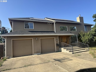 191 Camino Francisco Ave, Roseburg, OR 97471