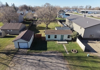 15 Lund Ave S, Glyndon, MN 56547