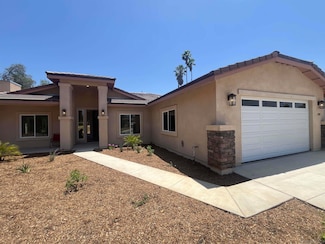 11989 Raceway Ln, Lakeside, CA 92040