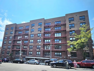 87-70 173rd St Unit 6H, Jamaica, NY 11432