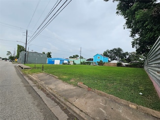 7048 Navigation Blvd, Houston, TX 77011