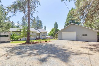 1566 E Jones Creek Rd, Grants Pass, OR 97526