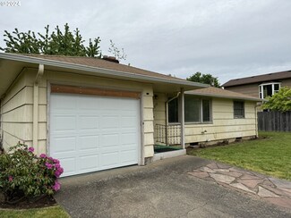 1097 W 18th Place, Eugene, OR 97402