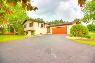 2119 Sunburst Ln, Kronenwetter, WI 54455