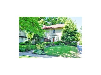6418 Jefferson St, Kansas City, MO 64113
