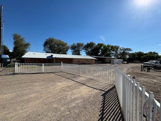 57 Edmundo Rd, Belen, NM 87002