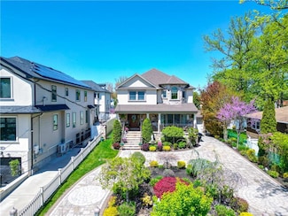 63 Finlay Ave, Staten Island, NY 10309