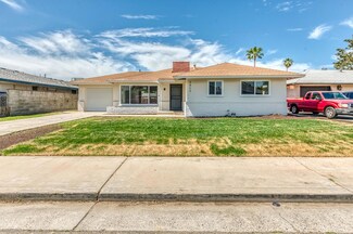 2417 N 6th St, Fresno, CA 93703
