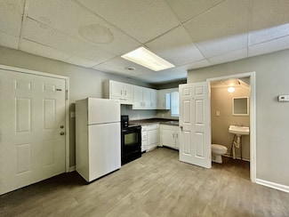 219 W Flower St Unit C1, Pulaski, TN 38478