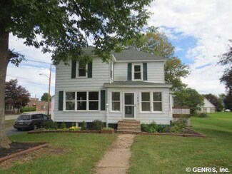 1602 Grand Ave, Savannah, NY 13146