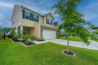 207 Swamp Creek Ln, Moncks Corner, SC 29461