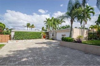 12925 Ixora Rd, North Miami, FL 33181
