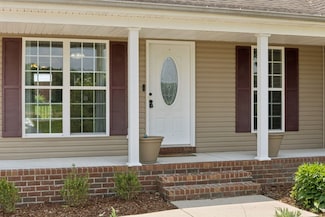 1809 Mosley Ferry Rd, Chapmansboro, TN 37035
